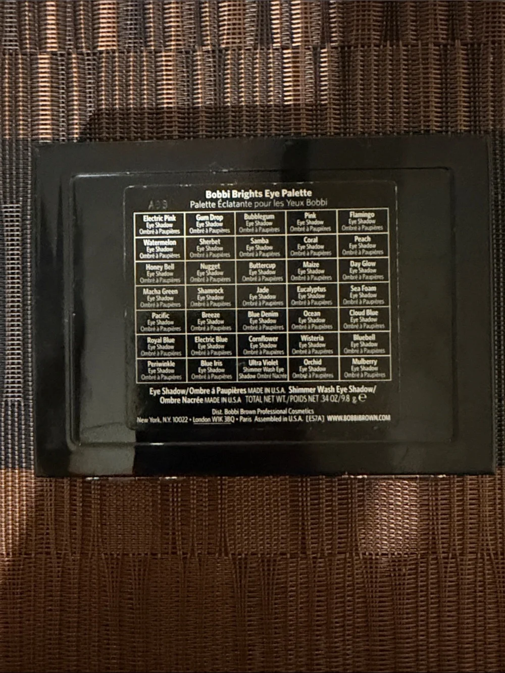 Bobbi Brown Pink, Blue and Green Multifinish Eyeshadow Book 📕 Palette
